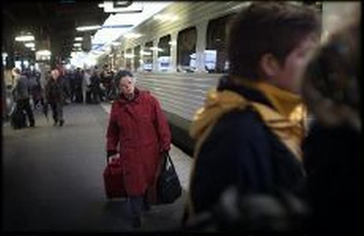 Togpassagererne må finde sig i flere dage med togforsinkelser. - Foto: Claus Bonnerup 