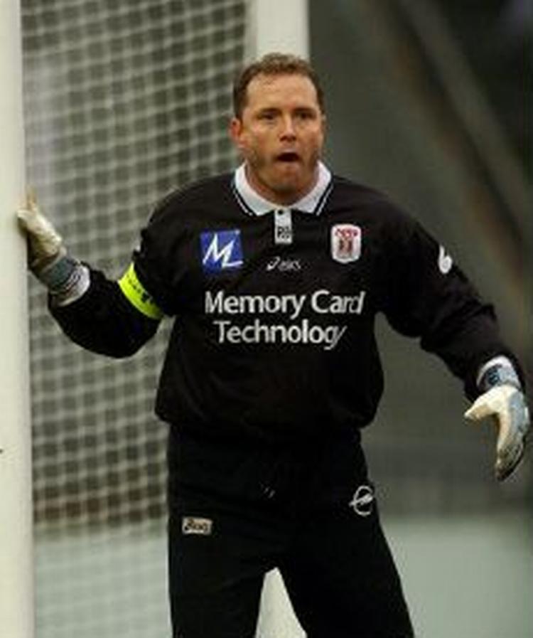 Den tidligere topmålmand Lars Windfeld skal nu sørge for økonomisk og sportslig succes for Århus-storblubben. -Arkivfoto: Claus Bonnerup 