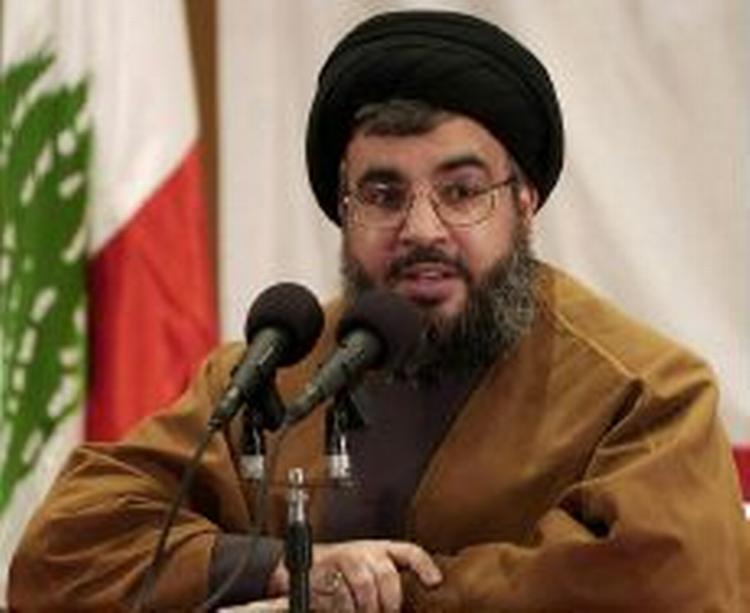 Leder af libanesisk Hizbollahs, Sayyed Hassan Nasrallah, på en pressekonference i dag, hvor han opfordrer til demonstrationer til støtte for Syrien. - Foto: AP 