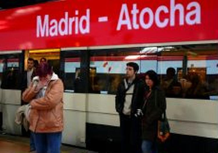 Etårsdagen for attentatet i Madrid, der kostede 191 mennesker livet og sårede over 1500, har bragt minderne frem igen. - Foto: AP 