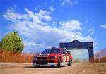 Grafikken i  Gran Turismo 4  er aldeles imponerende for den  aldrende  PlayStation 2. Mulighederne er enorme, men det er stadig ikke muligt at totalskade sin bil, hvilket kan misbruges til at snyde sig til sejr 
