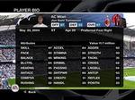 Jon Dahl Tomasson ligner sig selv. Det gør EA Sports   FIFA -serie også   og det i skæmmende høj grad. Ud over navnet  UEFA Champions League 2004-2005  er alt ved det gamle 