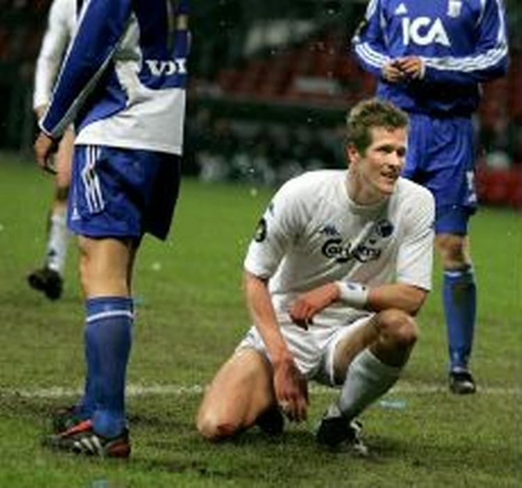Med fra start - Peter Møller, der normalt spiller i FCK. - Arkivfoto: Lars Poulsen 