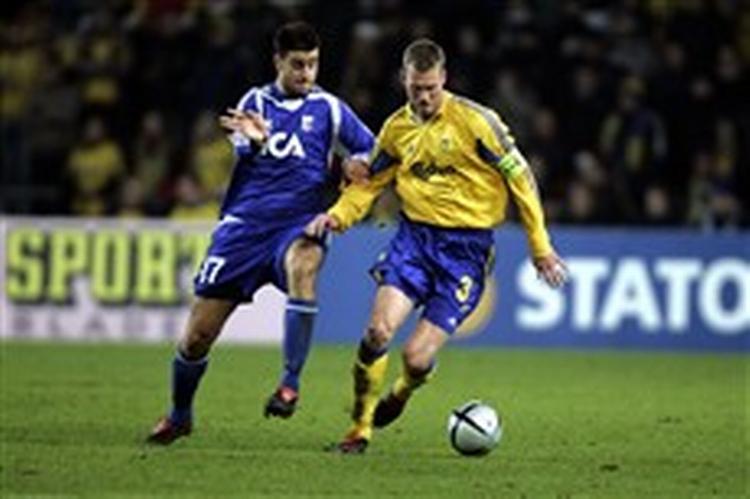 Morten Wieghorst optrådte senest på Brøndbys mandskab under Royal League i februar, hvor han her ses i opgøret mod IFK Göteborg.   Arkivfoto: Thomas Wilmann 