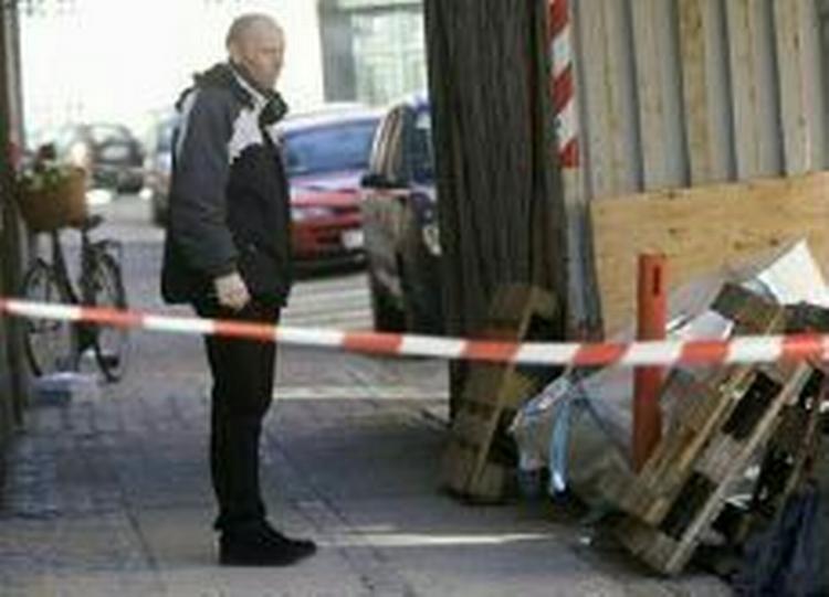 Påskelørdag fandt en forbipasserende to arme og et ben ved en container i Klerkegade i det indre København. Få dage senere blev resten af liget af den 41-årige mand fundet i nærheden. - Foto: Thomas Sjørup 