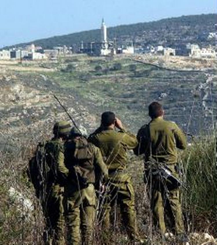 Det var her på grænsen mellem Libanon og Israel, flyet krænkede det israelske luftrum i adskillige minutter. - Arkivfoto: AP 