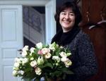 TILLYKKE. Pia Tafdrup har tidligere fået blomster. Her, da hun modtog Nordisk Råds Litteraturpris.   Arkivfoto: Finn FrandsenA! 