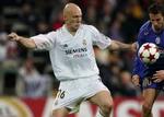 Gravesen blev skadet i forbindelse med småspil under dagens træning. - Foto: AP 