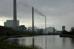 Dag Klackenberg, Vattenfall, og Sven Riskær, DONG, har offentliggjort en hensigtserklæring om forhandlingerne, der skal løse den komplicerede situation. - Foto: Lars Skaaning 