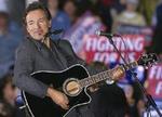 Salget af de 6.500 ægte billetter til Bruce Springsteen i København åbner på mandag. - Foto: AP 