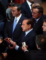 Italiens premierminister Berlusconi er presset - først dårlige valgresultater og nu træder regeringspartiet UDC ud af regeringen. - Arkivfoto: AP 