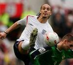 Rio Ferdinand i aktion for det engelske landshold. - Arkivfoto: AP 