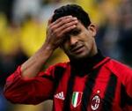 Milans brasilianer Serginho ærgrer sig efter nederlaget. - Foto: AP 