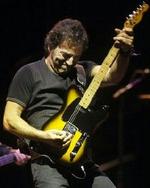 Der er udbrudt billetkaos forud for koncerten med det amerikanske rock-ikon Bruce Springsteen i Forum. Arkivfoto: AP 