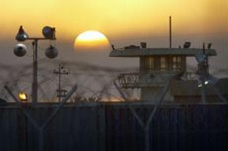 Solnedgang over Abu Ghraib. - Arkivfoto: AP 