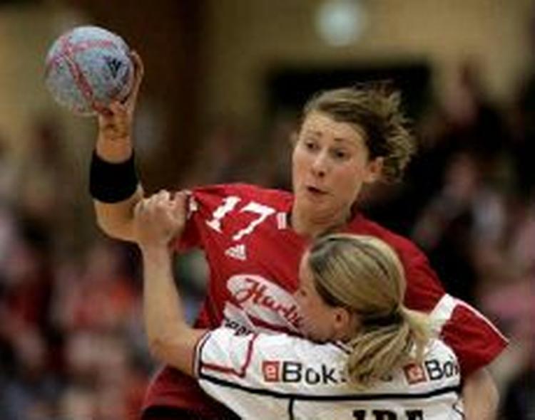 Banja Petrovic og Grohammerseng i nærkamp i dagens semifinale. - Foto: Jens Dresling 