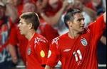 Steven Gerrard (t.v.) og Frank Lampard fotograferet under en EM-kamp for England sidste sommer. I aften er de på hvert sit hold i Champions League-semifinalen. - Arkivfoto/AP 
