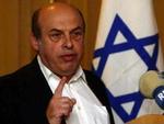 Nathan Sharanskij forlod i dag den israelske regering i protest mod Israels planlagte tilbagetrækning fra Gaza. - Arkivfoto: AP 