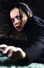 Christina Ricci medvirker i rigtig mange film for tiden. Og af stærkt svingende kvalitet. Men hendes indsats er der sjældent en finger at sætte på. -Foto fra filmen 