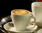 En lækker kop espresso kan koste dyrt, hvis man tager et forbrugslån hos Electronic World for at betale maskinen. - Arkivfoto: AP 