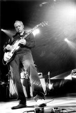 Mark Knopfler. 