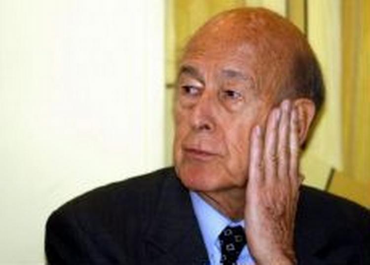 'Der er absolut ingen 'plan B'. Hvad er der at genforhandle?' spørger d'Estaing. - Foto: AP 