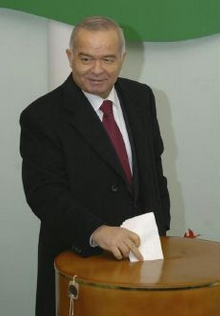 Islam Karimov har siddet på magten i Usbekistan de sidste 16 år. - Arkivfoto: AP 