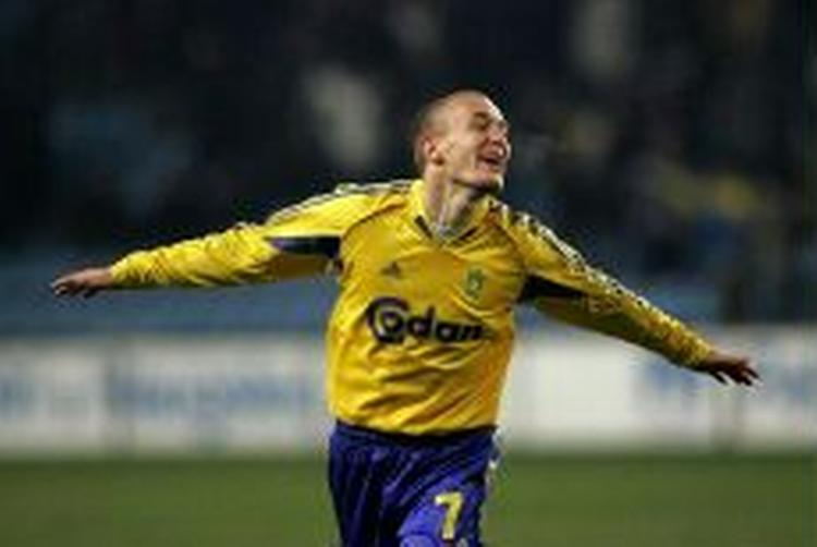 En flyvende Thomas Kahlenberg kan være på vej til Liverpool-klubben Everton. - Arkivfoto: Jens Dresling. 