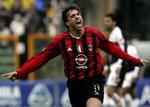 Hernan Crespo er yderst tvivlsom starter i CL-finalen i aften. - Arkivfoto: AP 