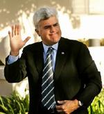 Jay Leno var ikke bleg for at gøre grin med Michael Jackson efter sit vidneudsagn i retssagen. - Foto: AP 