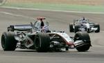 Kimi Räikkönen McLaren-Mercedes-racer holdt ikke hele vejen til mål. - Foto: AP 