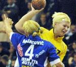 Ikast-Bordings Kirstine Andersen i aktion i Europ Cup'en. - Arkivfoto: AP 