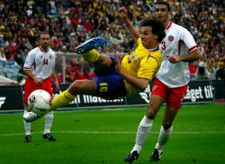 Zlatan Ibrahimovic kom også på tavlen i den svenske målfest. - Foto: AP 