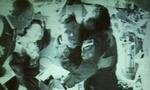 De amerikanske astronauter John Phillips og Leroy Chiao sammen med deres italienske og russiske kolleger om bord den internationale rumstation. Snart kan det måske blive virkelighed for en dansker med rumeventyr i blodet. - Arkivfoto: AP 