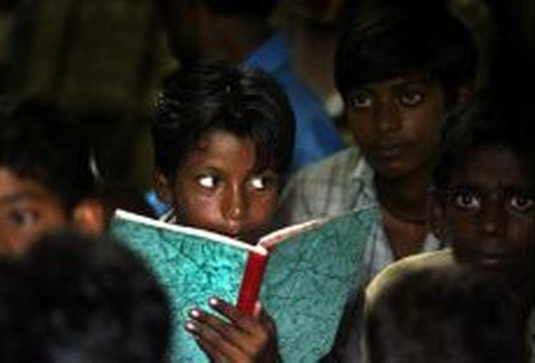 I Indien kan børn arve deres forældres jobstillinger i staten, hvis de dør i tjeneste. - Arkivfoto: AP 
