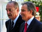Tony Blair og den franske præsident Chirac er uenige om EU-budgettet for 2007-13. - Foto: AP 