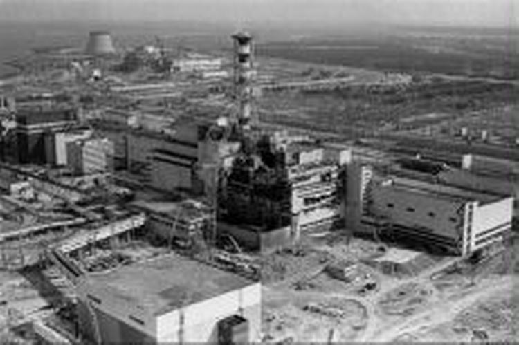 Billederne af Tjernobyl gik verden rundt, da det stod klart, at en reaktor var eksploderet. - Arkivfoto: AP 