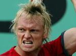 Kenneth Carlsen gar gode chancer for at komme videre til anden runde af Wimbledon. - Foto: AP 