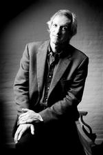 Michael Baigent ånder kollegaen Dan Brown i nakken. - Foto: Thomas Borberg 