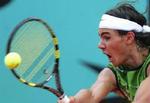 Tennisbolde mister hurtigt pusten og må skiftes. En ny pumpemetode skal give dem nyt liv. Måske godt nyt også for spilleren, spanske Rafael Nadal. - Foto: AP 
