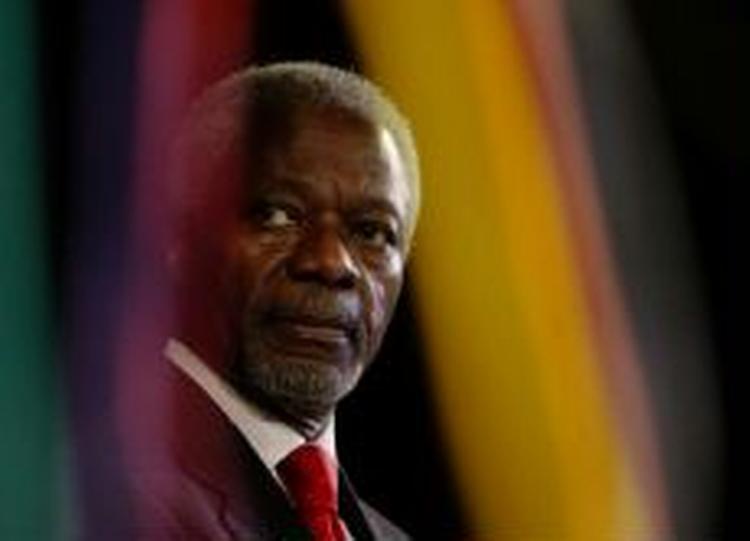 Kofi Annan mener EU har alt for travlt med at involvere andre i den nuværende krise om EU-forfatningen. - Foto: AP 
