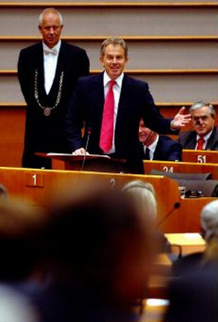 Blair under sin tale til Europaparlamentet. - Foto: AP 