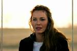 De kommende måneder vil vise om Connie Nielsen og Bille August kan sælge billetter til 'Return To Sender'. - PR-foto 