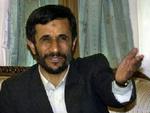 Donald Rumsfeld er ingen fan af Mahmoud Ahmadinejad. - Foto: AP 