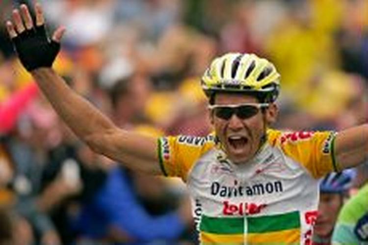 McEwen fejrer sin etapesejr nr. to i årets Tour. - Foto: AP 