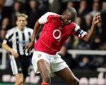 Vieiras skifte til Juventus efterlader et stort hul på Arsenals midtbane. - Arkivfoto: AP. 