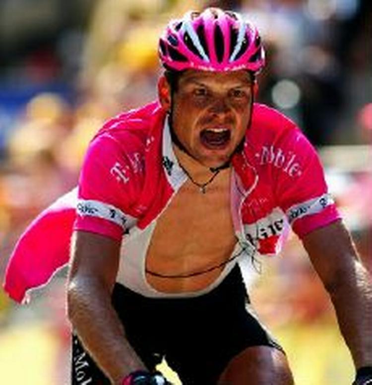 Jan Ullrich tror på, at han kan vinde Tour de France. Til næste år. - Foto: AP 