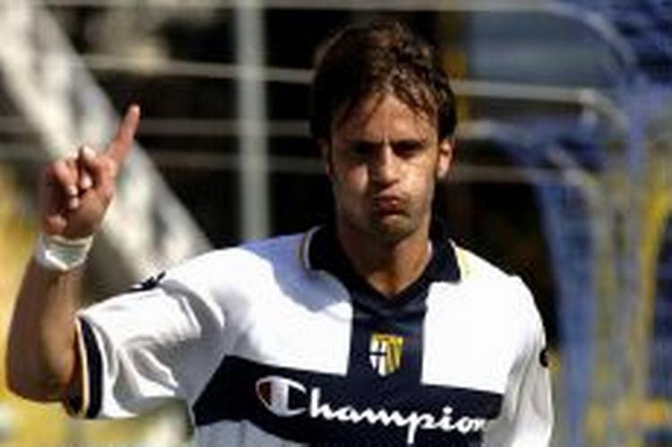 Alberto Gilardino kender vejen: 46 gange har han scoret i 72 optrædener for Parma. - Foto: AP 