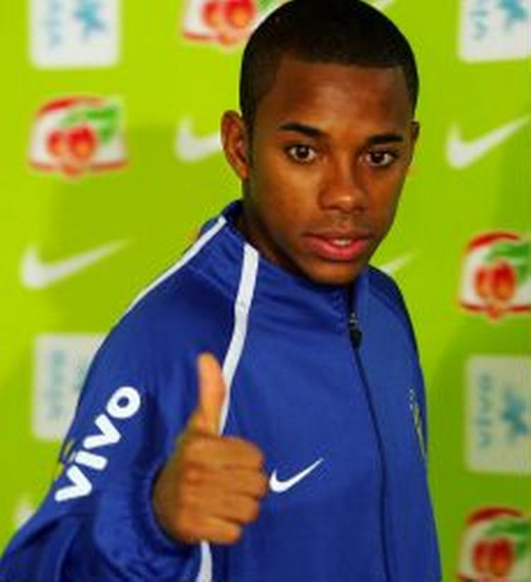 Efter meget langvarige forhandlinger ser det ud til, at Robinho nu er solgt til Real Madrid. - Foto: AP 