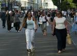 Mange londonere måtte gå hjem, da <i>The Tube</i> var delvist lammet torsdag aften. - Foto: AP 
